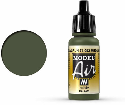 71.092 Vallejo Model Air: Medium Olive